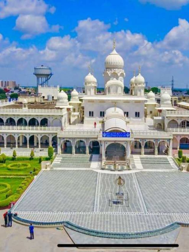 Guru Ka Tal Gurudwara dedicated of ninth Guru Sri Guru Tegh Bahudar Ji.