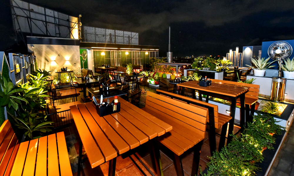 Brewlicious Rooftop Bar
