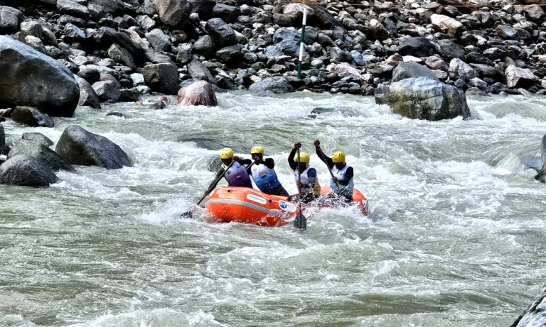 River-Rafting-in-Tattapani