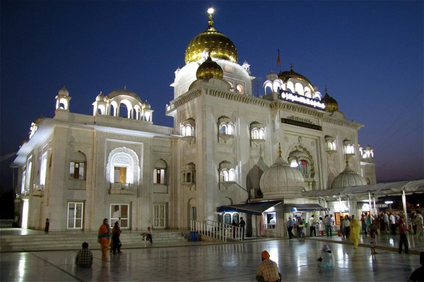 Bangla Sahib Gurudwara Night Photo