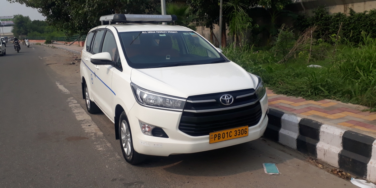 Toyota Innova Crysta Rent