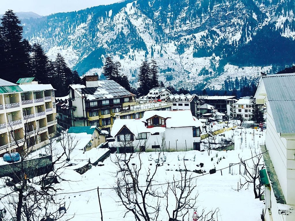 When Snow Falls In Manali 2024? Dates and Months Manali Snowfall